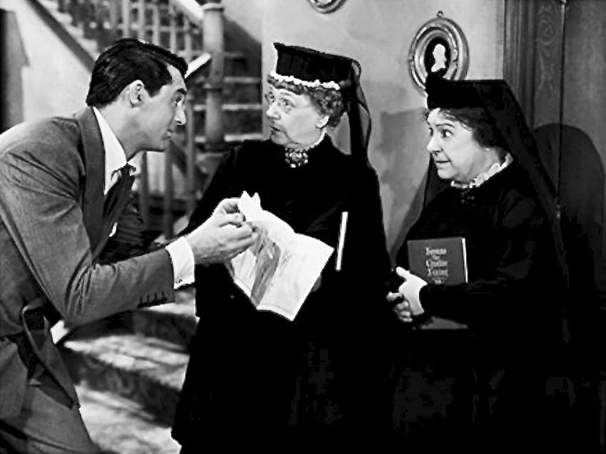 Arsenic and Old Lace (Theatre)